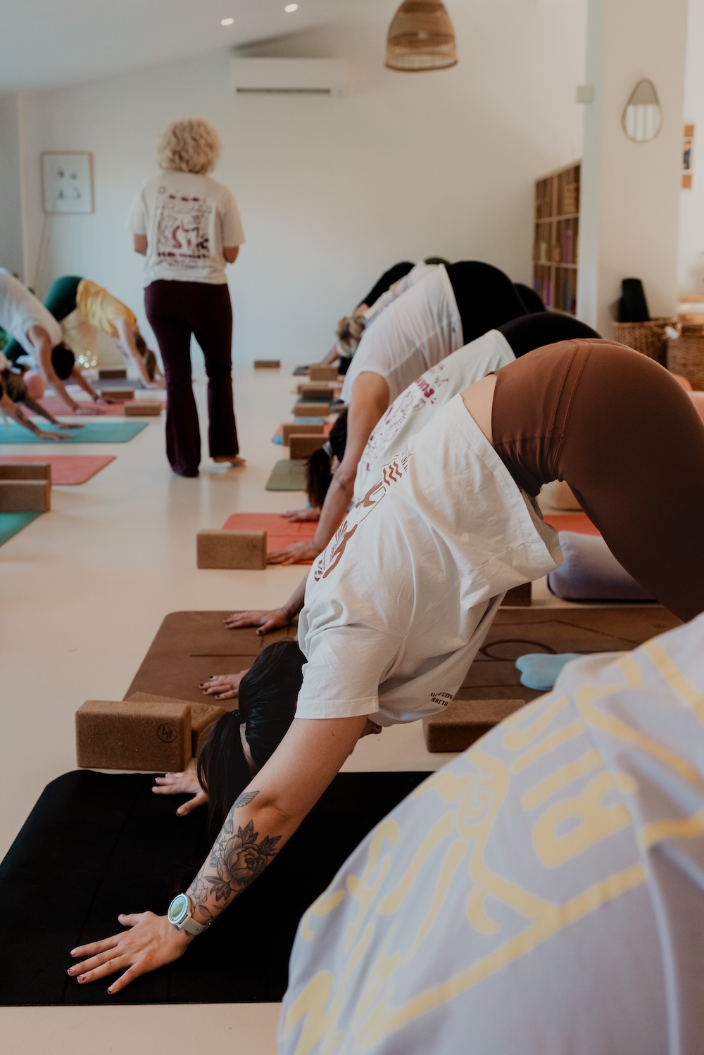 Vinyasa Yoga chez Bliss